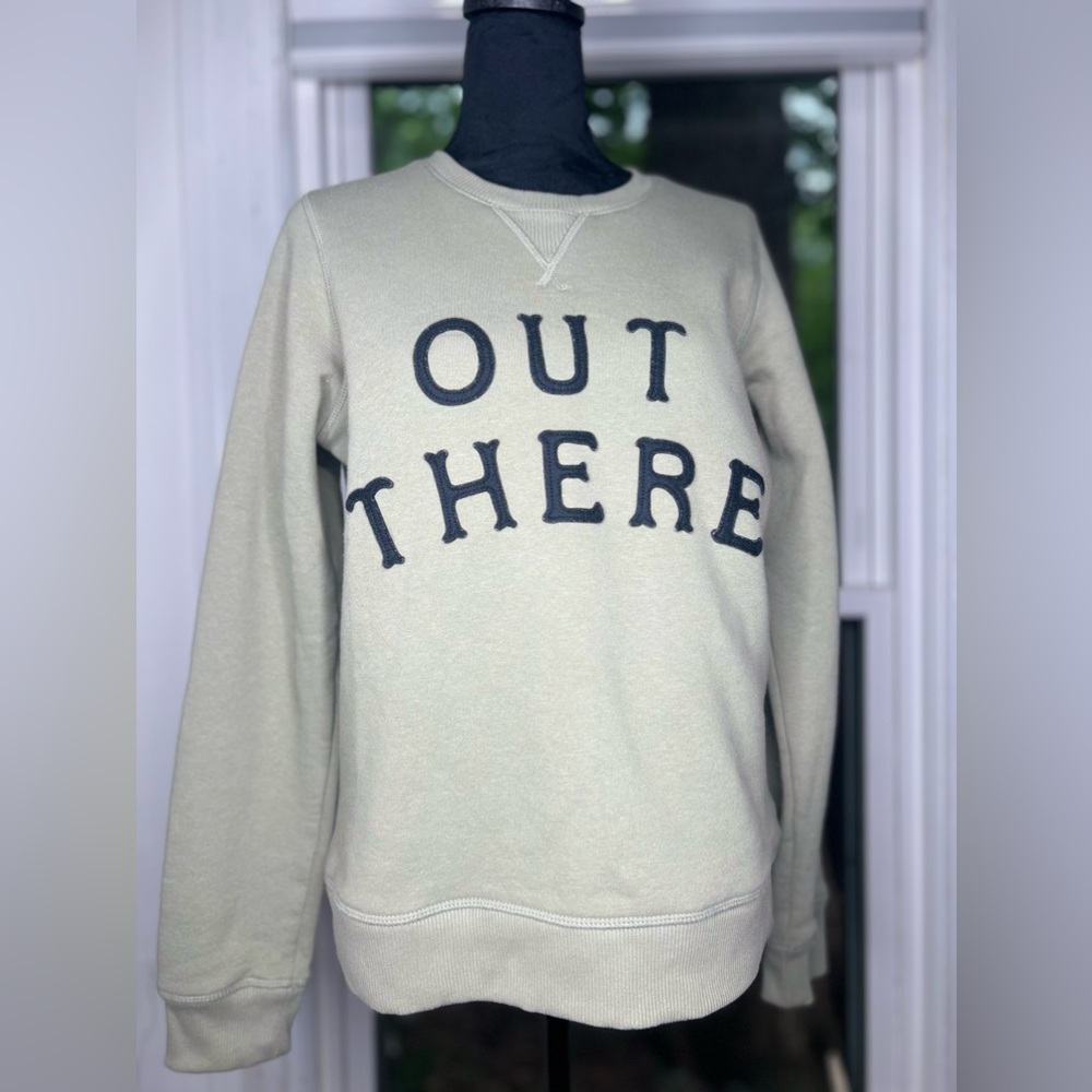 Crewneck sweatshirt
